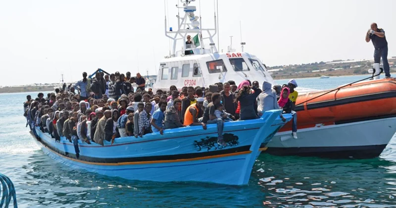 Qambiya sahillərində qayıq batdı Ölənlər var