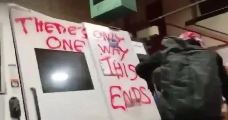 В Британии разгромили завод поставщика оружия для Израиля