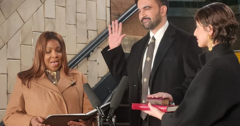 Mamdani Qurani Kərimə əl basaraq and içib və Nyu York şəhərinin meri vəzifəsinə başlayıb