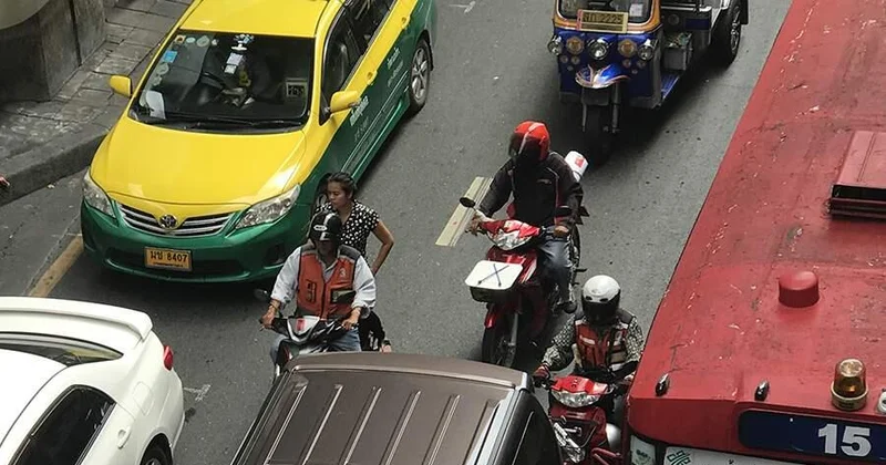 Почти сто человек стали жертвами ДТП в Таиланде в праздники