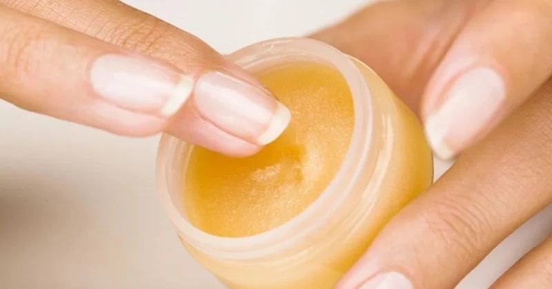 Hər evdə VAR Neftçilərin təsadüfən kəşf etdiyi bu məlhəm dərdlərə DƏRMANDIR