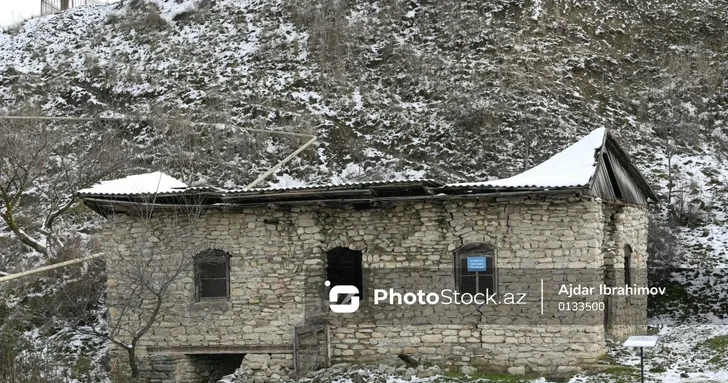 В Хызы сохранилась уникальная водяная мельница XIX века