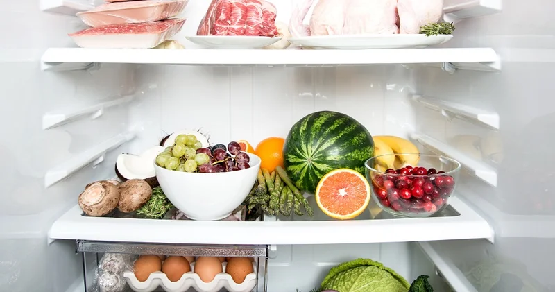 Bayram günlərində məhsulları soyuducuda necə SAXLAYAQ? Diyetoloqdan XƏBƏRDARLIQ