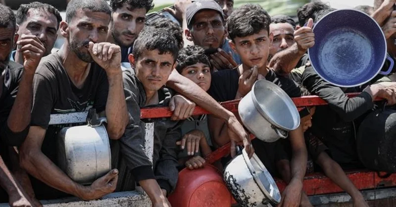 Человек скатился: лишь две ценности еда и жизнь о вечном