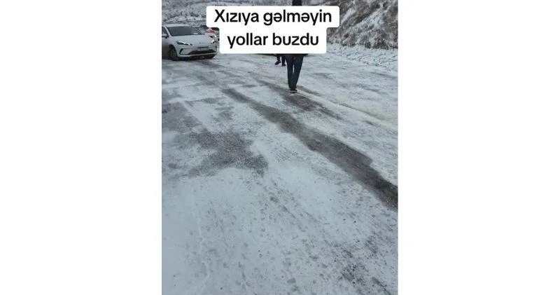 Затруднено движение транспорта на дороге в Хызы ВИДЕО