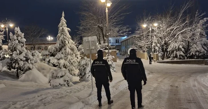 МВД: полиция несет службу в усиленном режиме из за неблагоприятной погоды