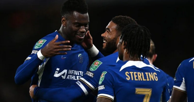 “Çelsi“nin futbolçusu komandadan ayrılır FOTO