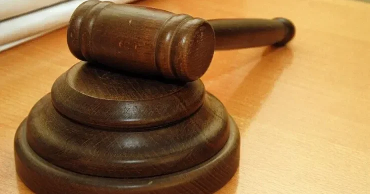 Ata donvurmadan öldü, oğlu həkimlərdən 100 000 aldı