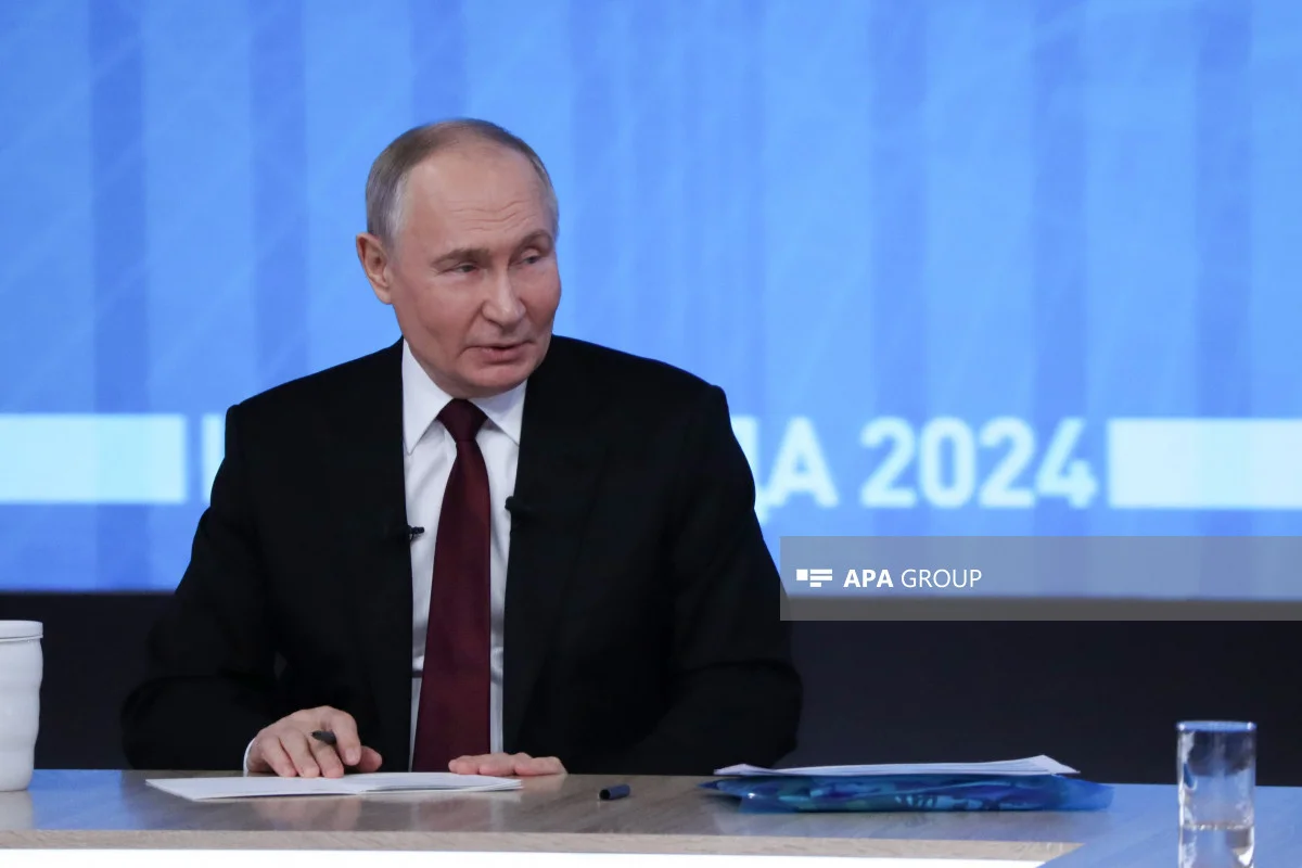 Putin: “Avropa elitası Trampın ayaqlarına qapanacaq