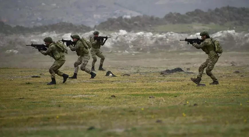 525 ci qəzet Türkiyə Ordusundan Suriyada yeni əməliyyat 23 terrorçu öldürüldü