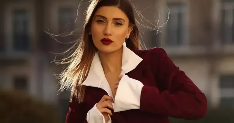 “Azərbaycan musiqisinə zərbə vuranlara paltar tikmərəm”