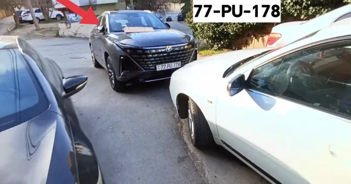 Yolu bağlayıb gedən bu sürücüyə görə ağır xəstəni taksi ilə yola saldılar VİDEO