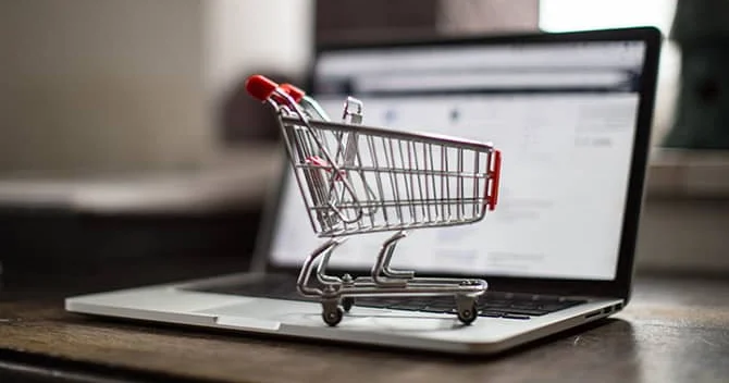 Kartdan pul çıxılıb, amma sifariş ləğv olunub