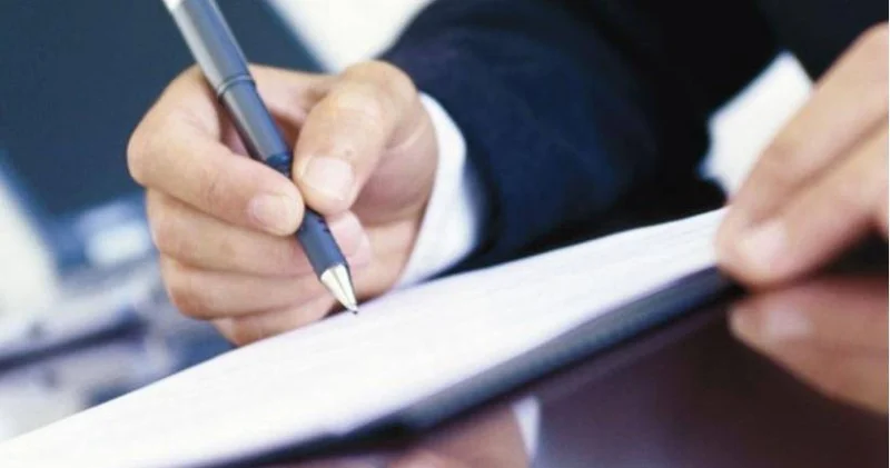 Dövlət qurumlarında kağız istifadəsi kəskin azalıb