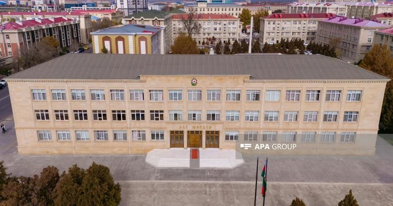 Парламент Азербайджана принял изменения в Конституцию Нахчыванской АР