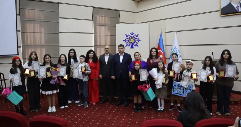 YAP Yasamal rayon təşkilatında “Gələcəyin gənci” adlı ilk fərdi yaradıcılıq sərgisi keçirilib