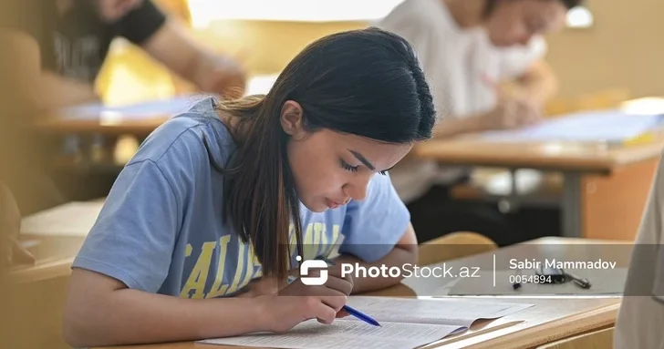 Депутат раскритиковал обилие экзаменов в школах: У детей нет времени на спорт и искусство