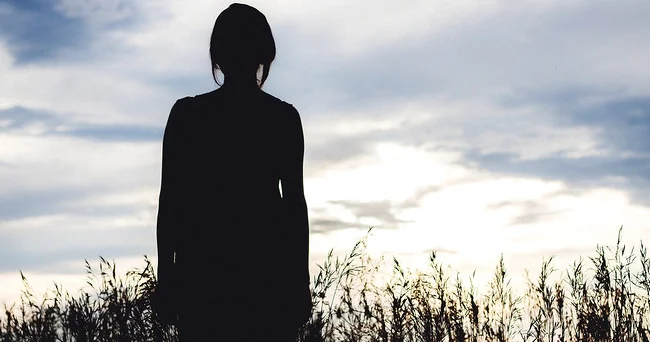 Övladını xilas etmək istəyən analar niyə aldadılır?