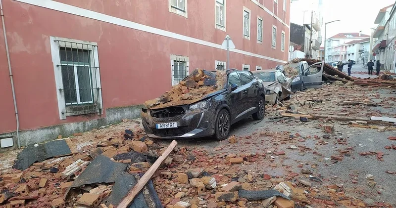 Португалия выделит 2,5 млрд евро на восстановление после шторма Кристин