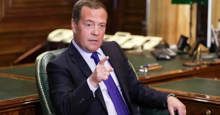Medvedev: Təhlükə çox böyükdür!