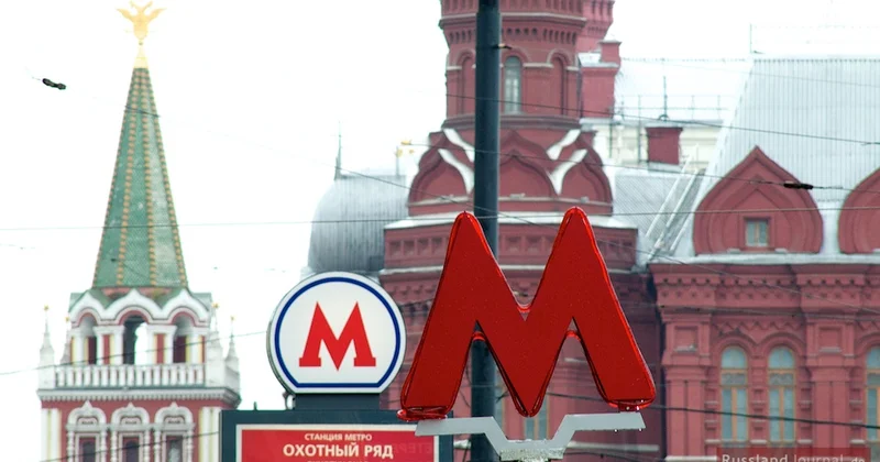 Təhlükəsizlik tədbirləri gücləndirilir Moskva metrosunda mobil telefonlar YOXLANILACAQ