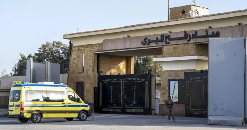 Fələstinlilərdən ibarət ilk qrup “Rəfah” məntəqəsi vasitəsilə Misirdən Qəzzaya daxil olub