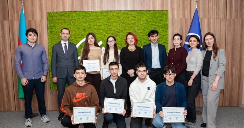 Azercell встретился с Национальной сборной Азербайджана по информатике в преддверии Дня молодежи (ФОТО)