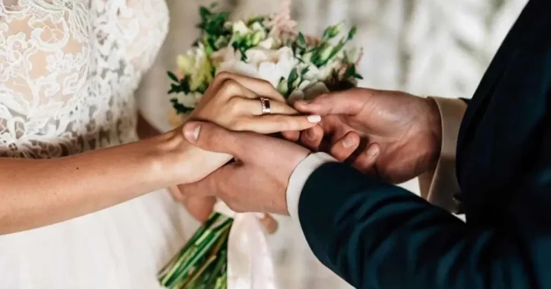 Dünya ölkələri üzrə ilk evlənmə yaşı: Azərbaycan neçəncidir? SİYAHI