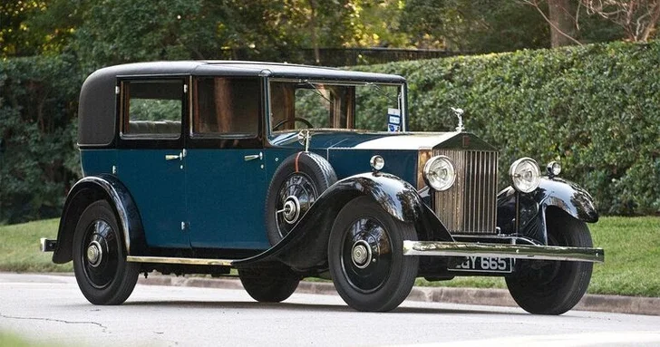 Раритетные авто в Азербайджане: импорт без НДС, акциза и таможенной пошлины