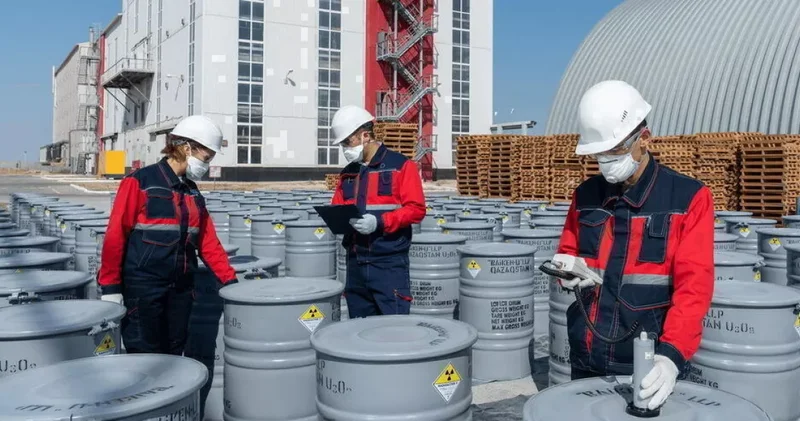 Казахстан нарастил добычу урана