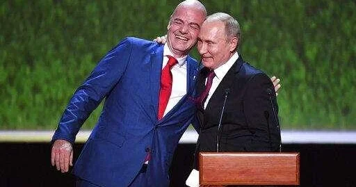 FİFA rəhbəri Rusiyanın futbol qadağasının ləğvini istisna etmədi