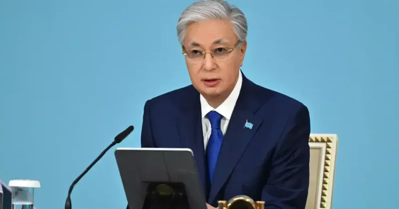 Токаев поздравил журналистов Казахстана