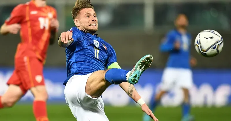 Avropa çempionu olan forvard Fransaya üz tutdu