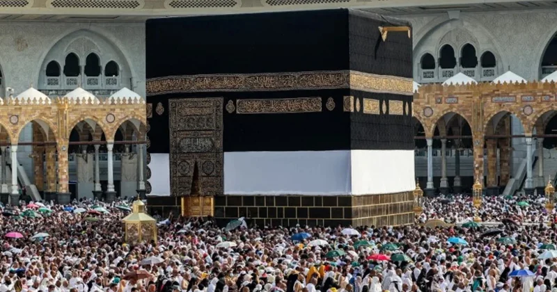 Как священная ткань из Мекки попала к Эпштейну