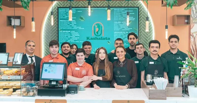 Alena Əliyeva “Kaşalata” kafedə FOTO