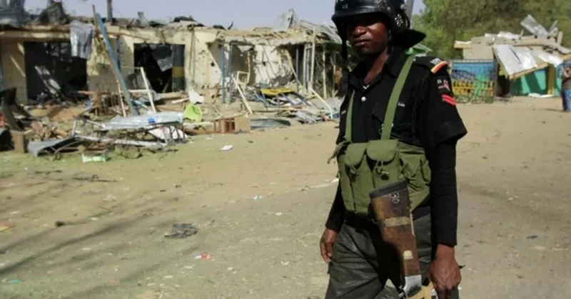 Nigeriya qoşunlarını Benindən çıxarır