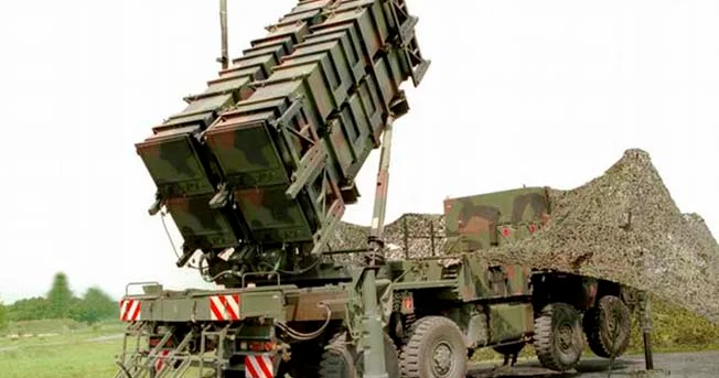 ABŞ İrana zərbə endirməzdən əvvəl Yaxın Şərqdə hava hücumundan müdafiəni gücləndirir WSJ