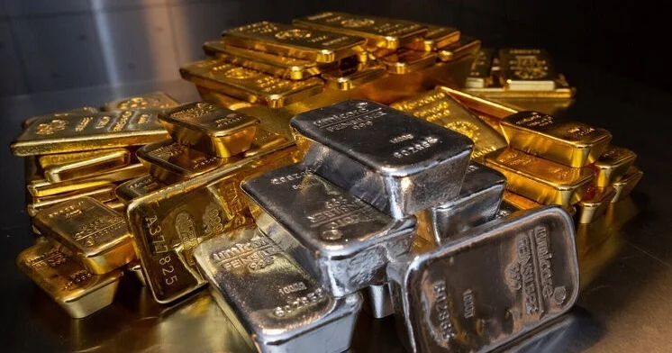 Bloomberg связал обвал цен на золото и серебро с китайскими спекулянтами
