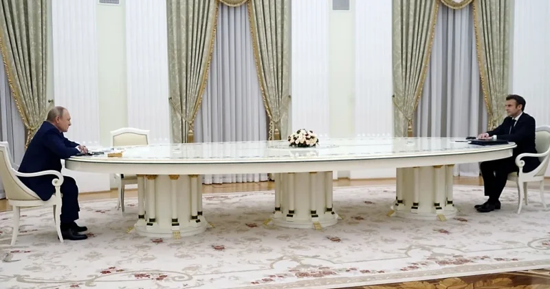 Kreml: Putin və Makron arasında təmaslarla bağlı heç bir konkretlik yoxdur