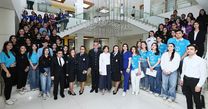 ® Könüllülük fəaliyyətində əsas məsələ istək və özünüifadə formasıdır...