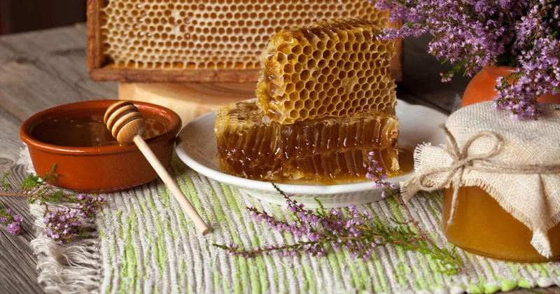 Врач развеял миф о том, что мед лечит