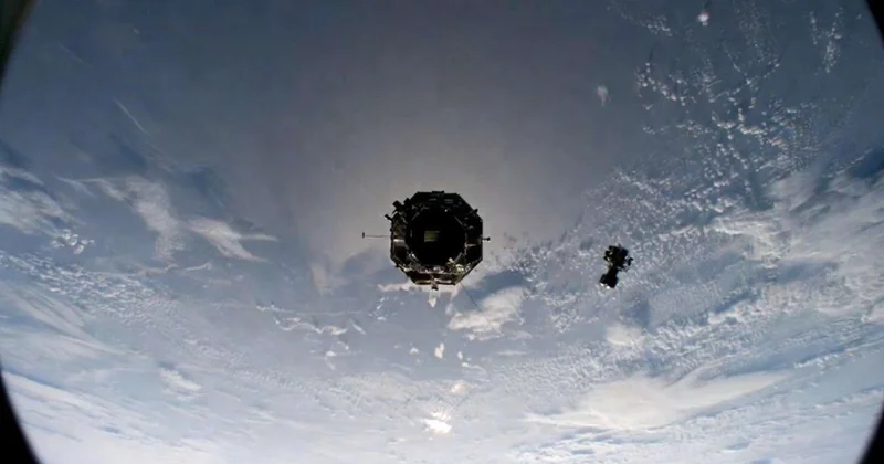 Çin ABŞ nin hərbi koordinatlarını İrana ötürdü FOTOlardan biri kəşfiyyatın əlinə keçdi