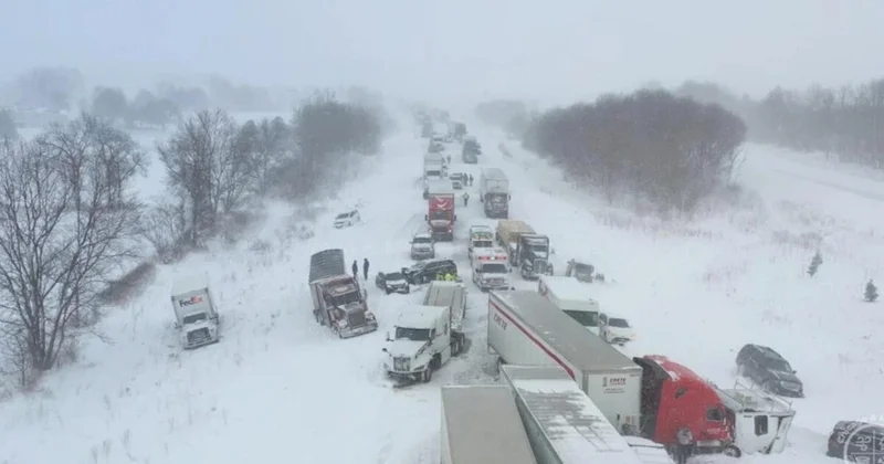 ABŞ in ştatında bu səbəbdən 1 000 dən çox yol qəzası olub