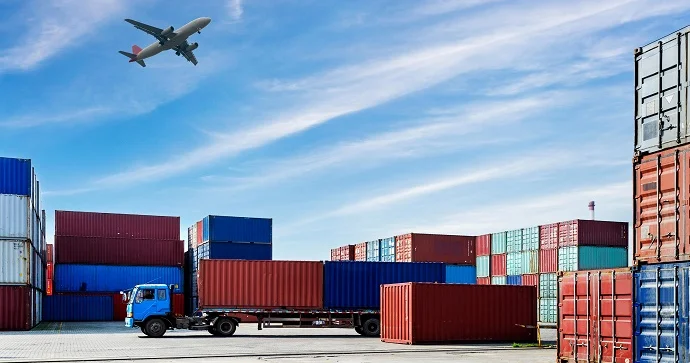 2025 ci ildə bu şirkətlər ixracdan daha çox gəlir əldə ediblər Siyahı