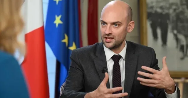 Глава МИД Франции: Путин не демонстрирует стремления к миру