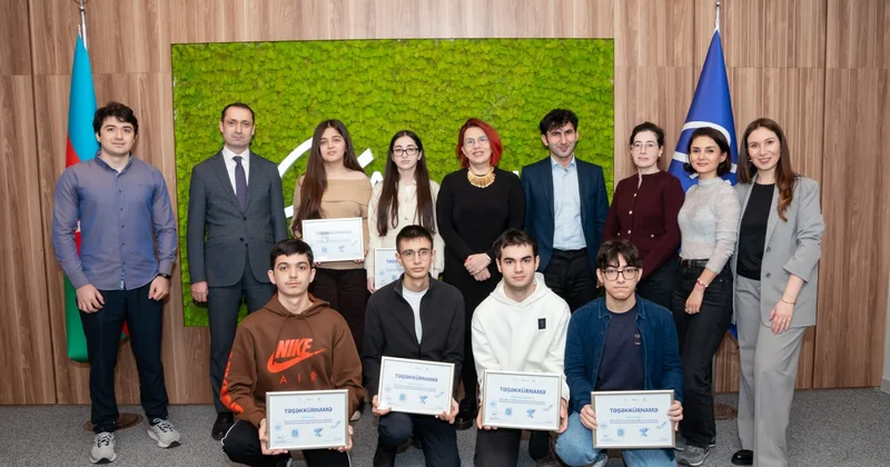 Azercell Gənclər Günü ərəfəsində görüş keçirdi FOTOLAR