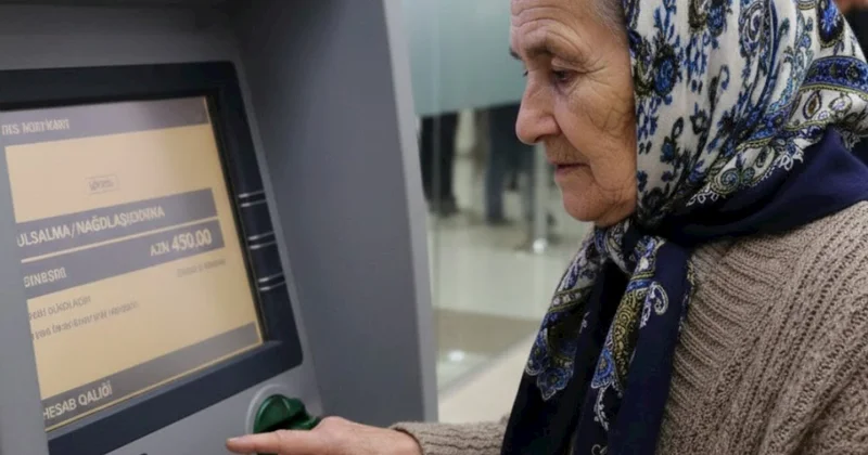 Pensiyalarla bağlı deputatdan xoş xəbər