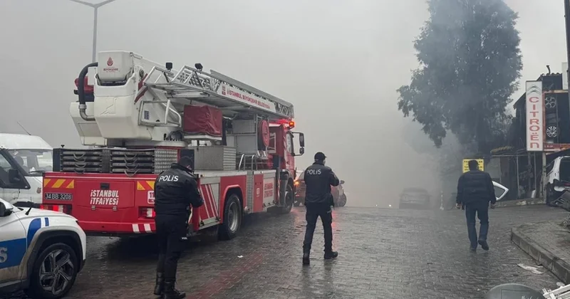 В автопромышленном комплексе в Стамбуле вспыхнул пожар
