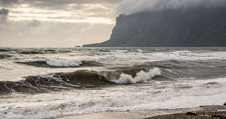 Krım sahillərində zəlzələ olub