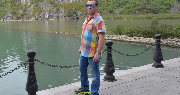 Medvedev o anlardan danışdı: Süpürgəçi işləyirdim, təqaüdüm isə...